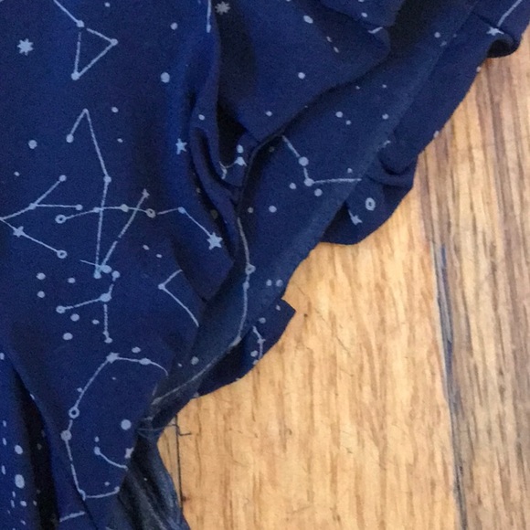 Rare Anthropologie Maeve Constellation Silk Peplum Stary top XS/0 - Picture 6 of 6